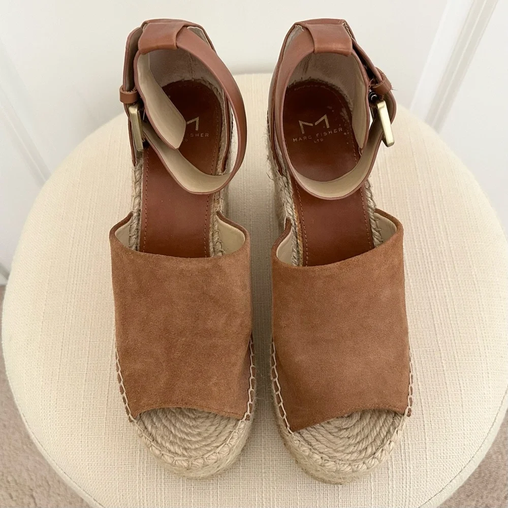 Espadrille Platform Wedge Sandals in Brown A59